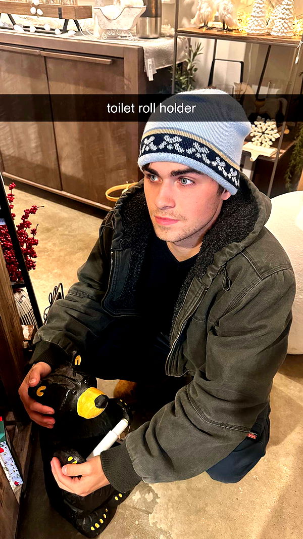 c.aitknight image ~ Altpins