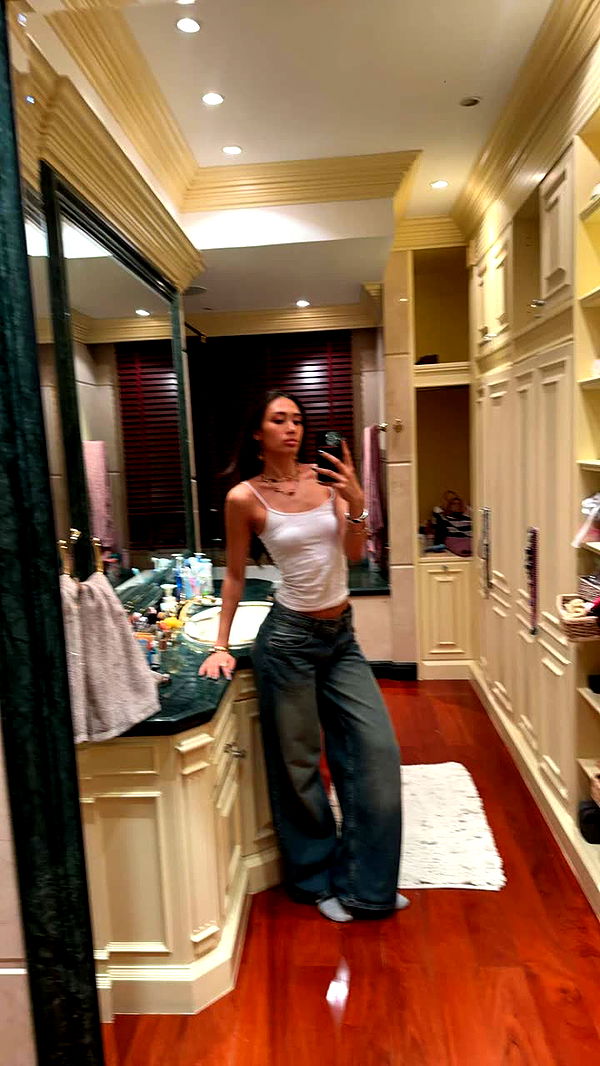 c.aitknight image ~ Altpins