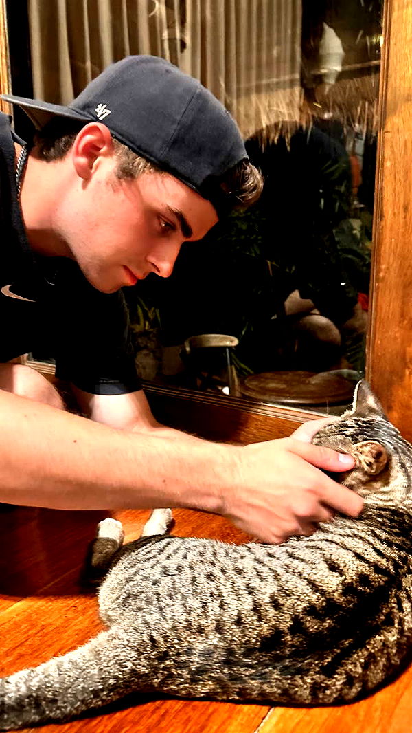 c.aitknight image ~ Altpins