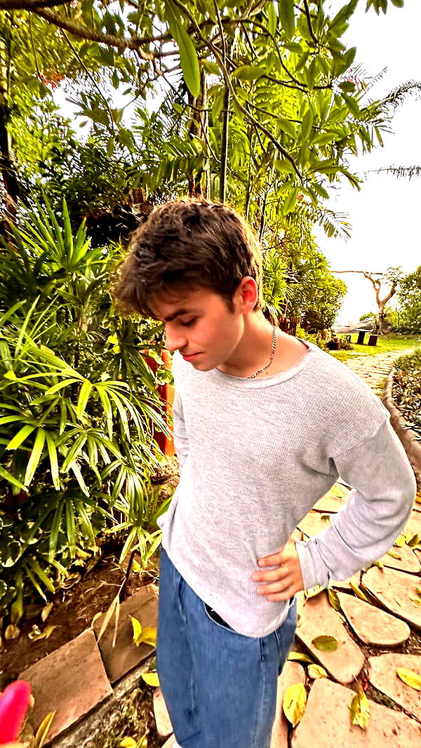 c.aitknight image ~ Altpins