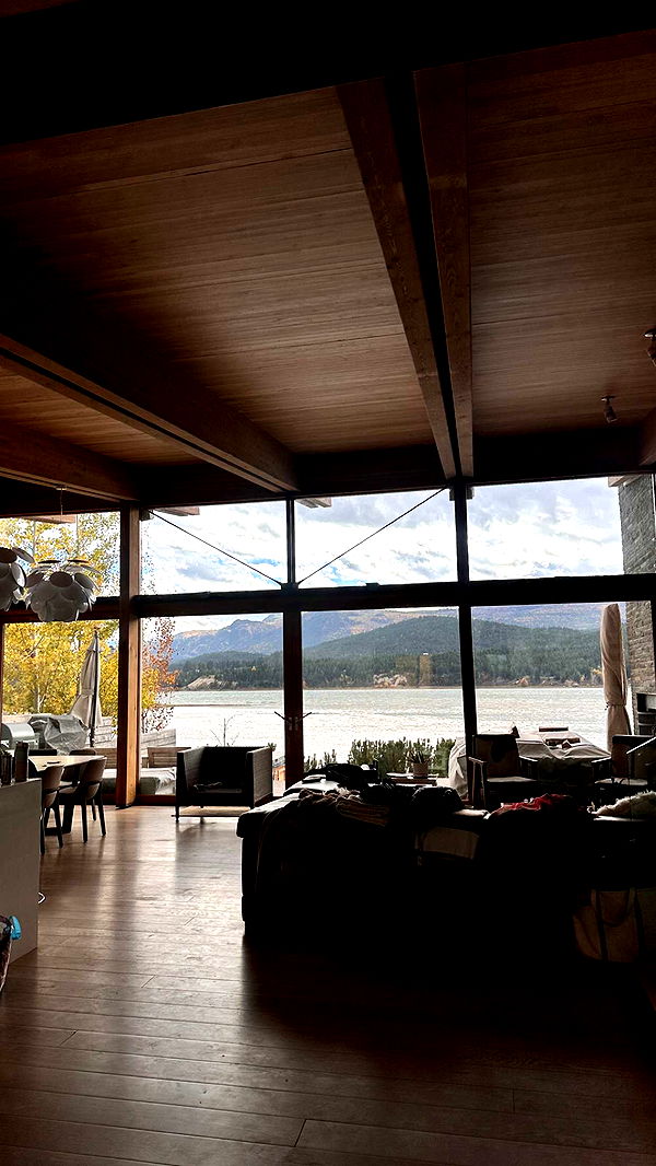 c.aitknight image ~ Altpins