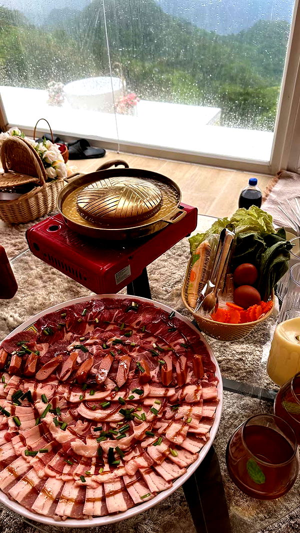 c.aitknight image ~ Altpins