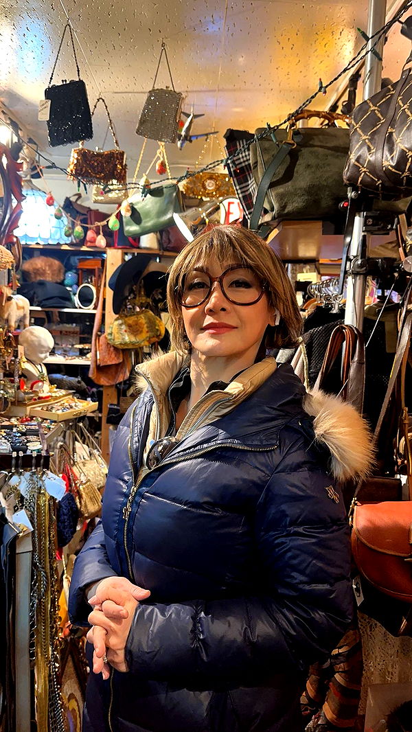 c.aitknight image ~ Altpins