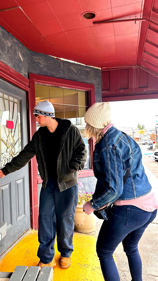 c.aitknight image ~ Altpins