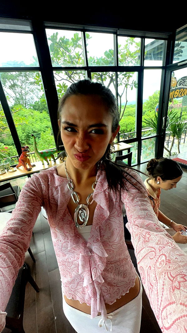 c.aitknight image ~ Altpins