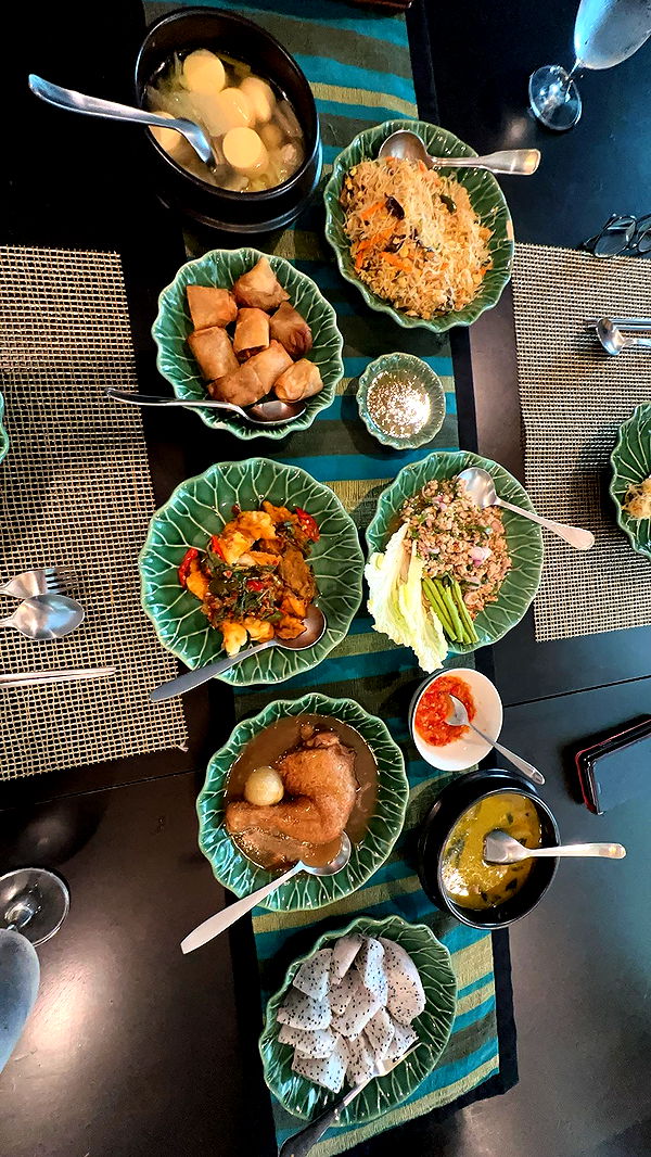 c.aitknight image ~ Altpins