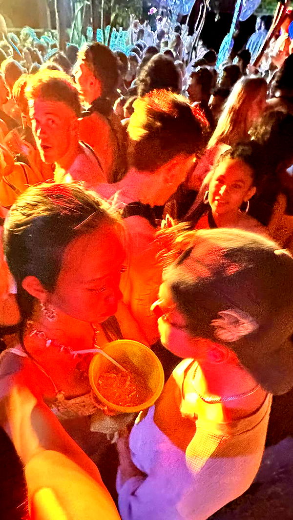 c.aitknight image ~ Altpins