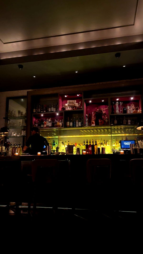 c.aitknight image ~ Altpins