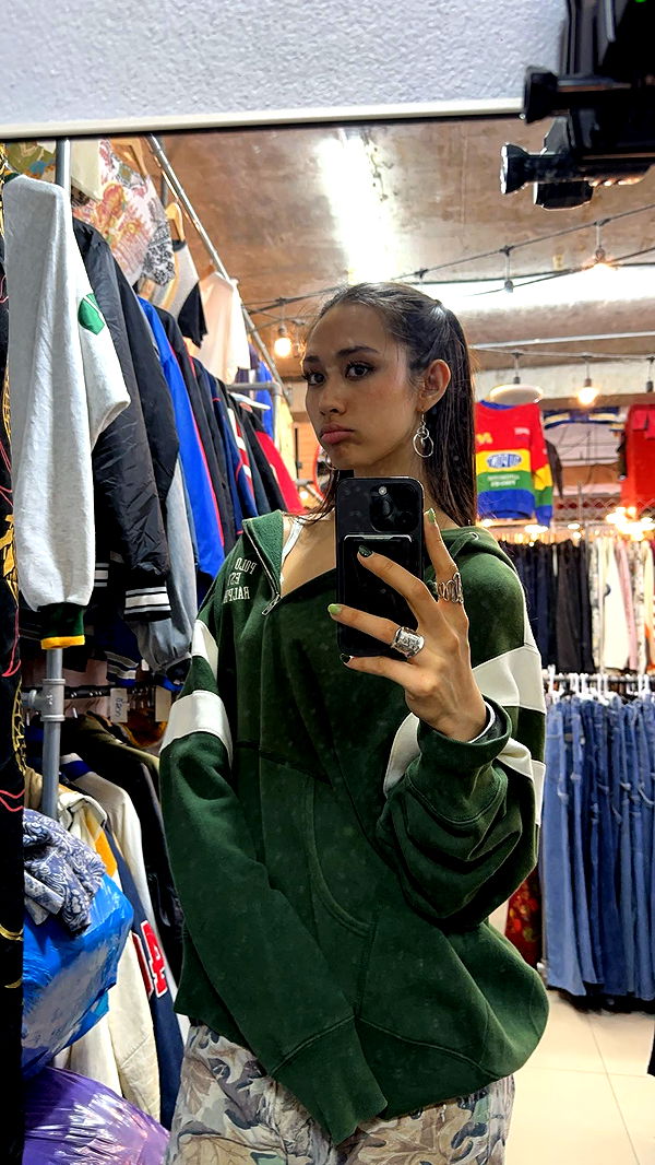 c.aitknight image ~ Altpins