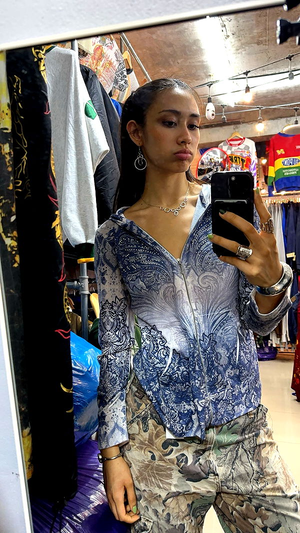 c.aitknight image ~ Altpins