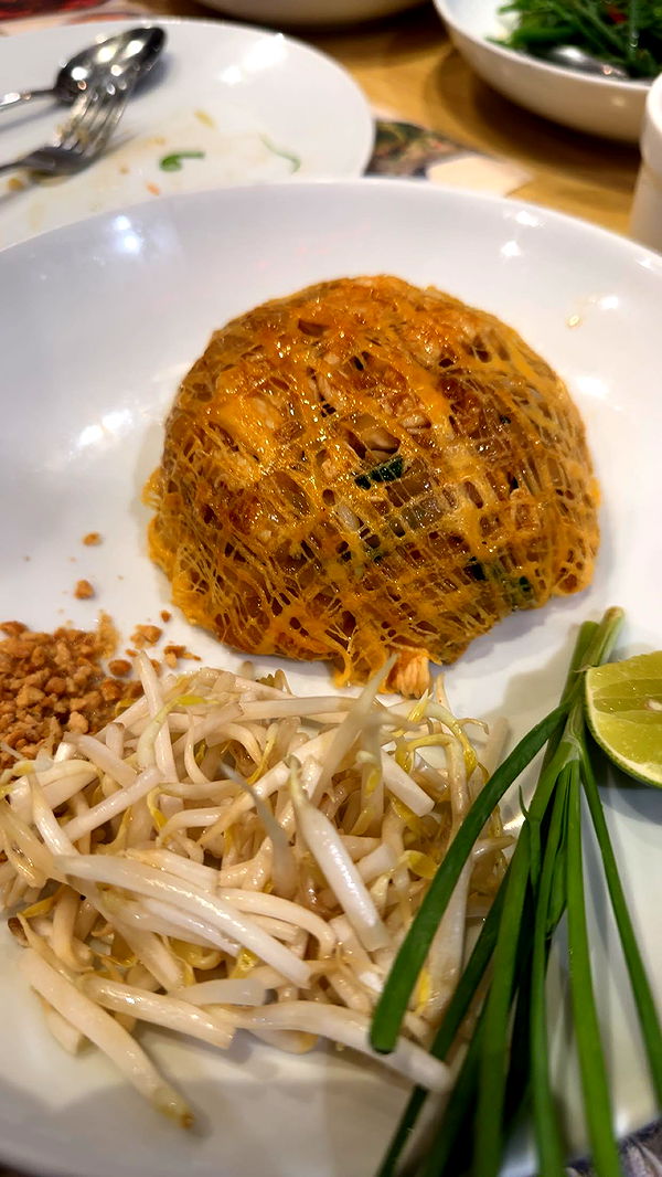 c.aitknight image ~ Altpins