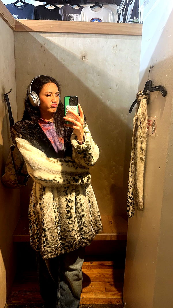 c.aitknight image ~ Altpins