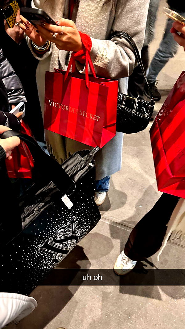 c.aitknight image ~ Altpins