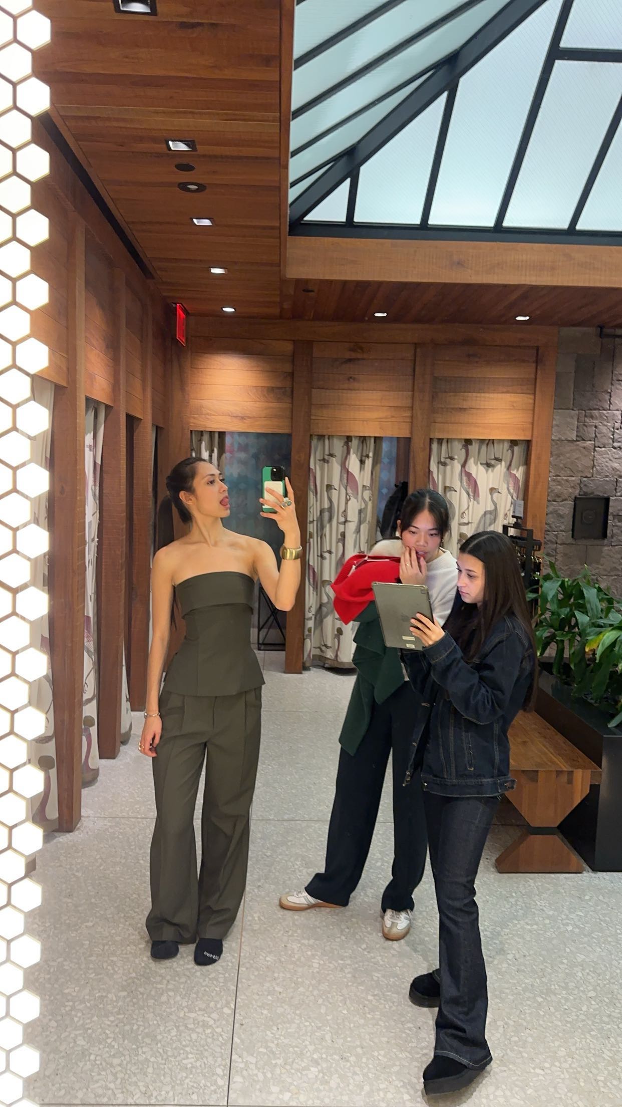 c.aitknight snapchat image archive image