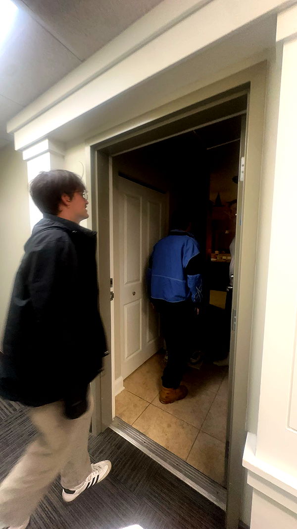 c.aitknight image ~ Altpins