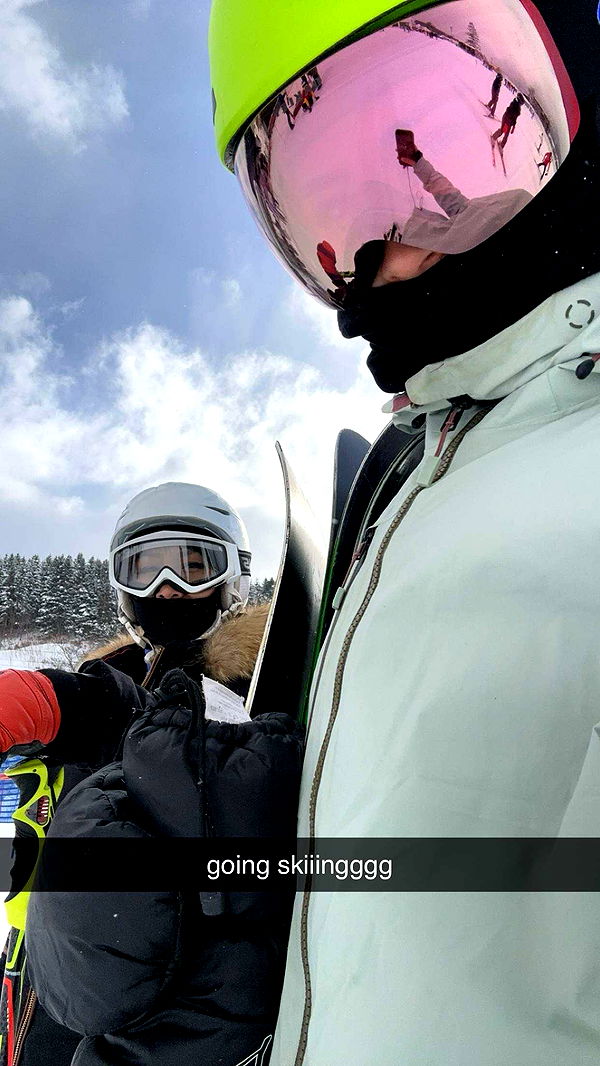 c.aitknight image ~ Altpins