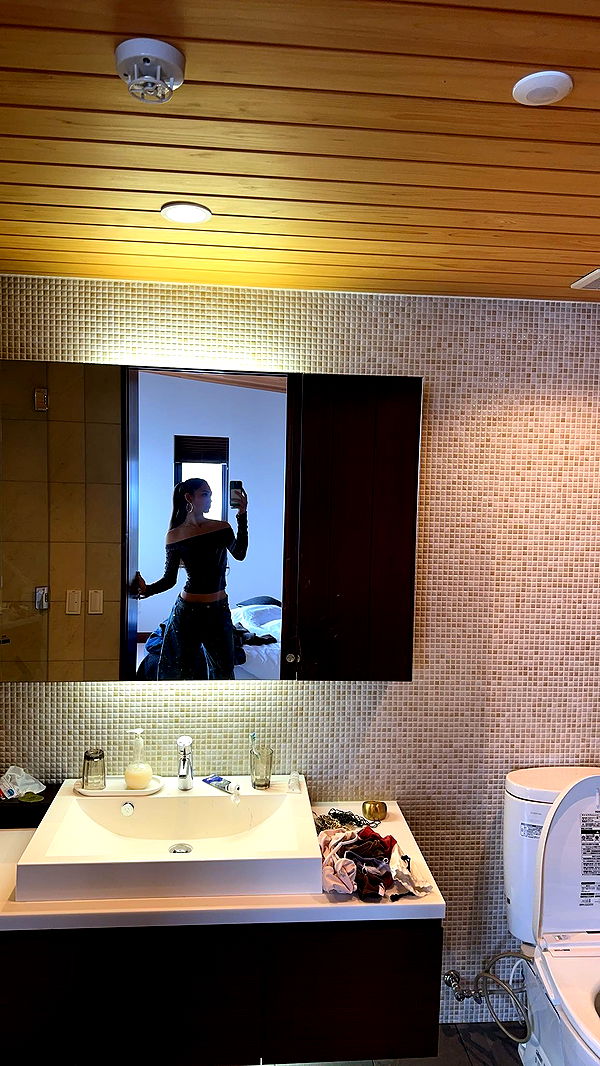 c.aitknight image ~ Altpins