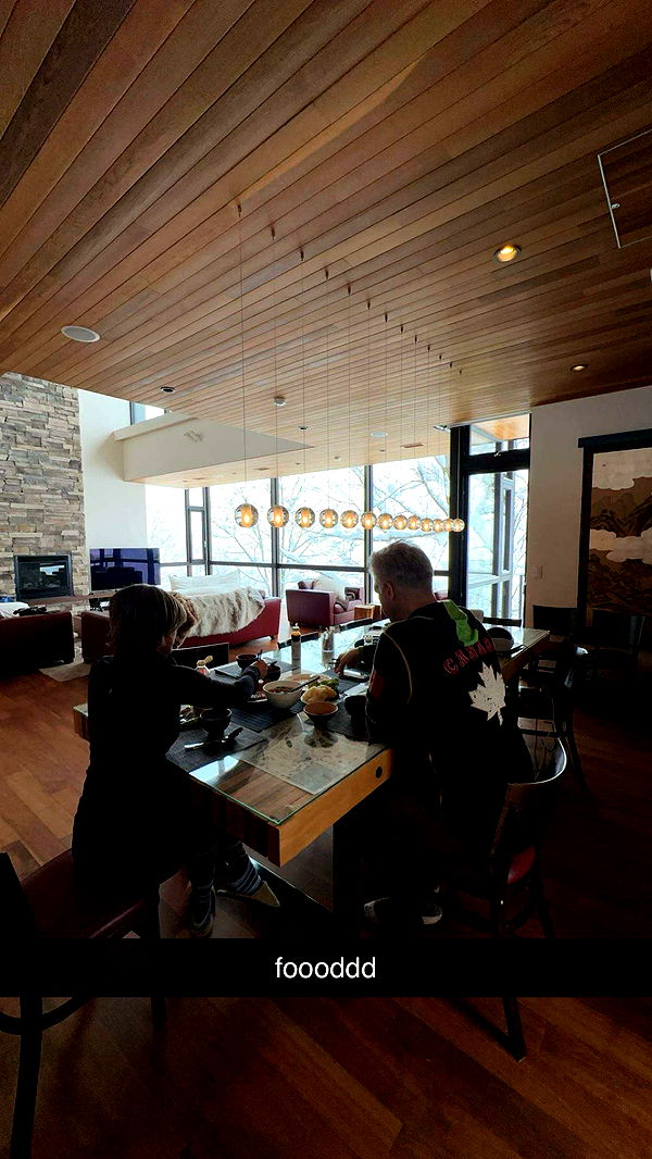 c.aitknight image ~ Altpins