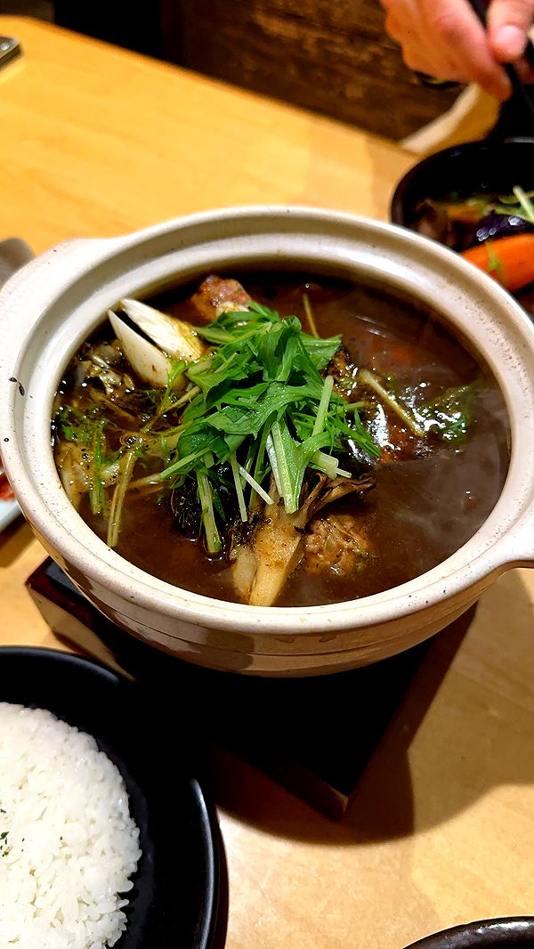 c.aitknight image ~ Altpins