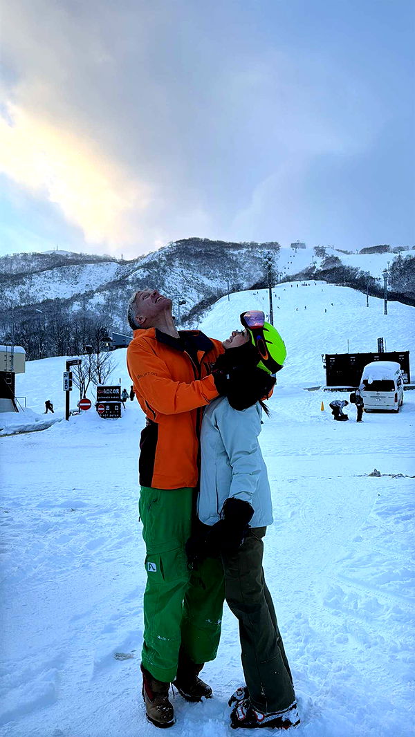 c.aitknight image ~ Altpins