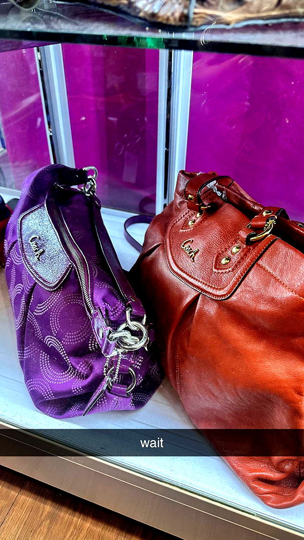 c.aitknight image ~ Altpins