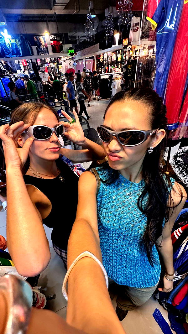 c.aitknight image ~ Altpins