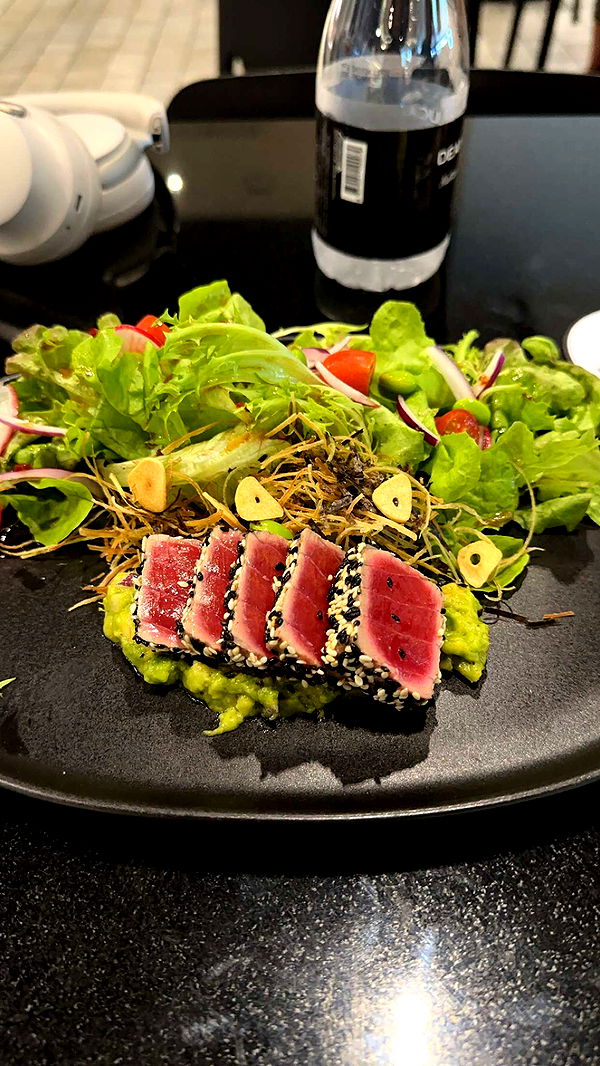 c.aitknight image ~ Altpins