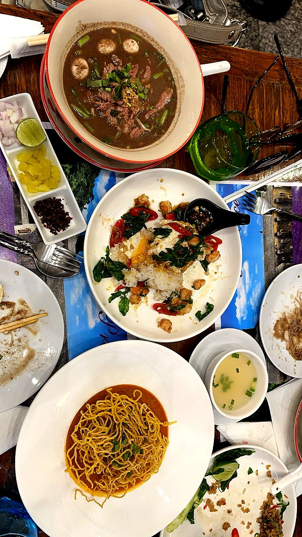 c.aitknight image ~ Altpins