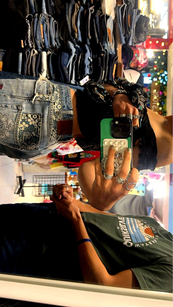 c.aitknight image ~ Altpins