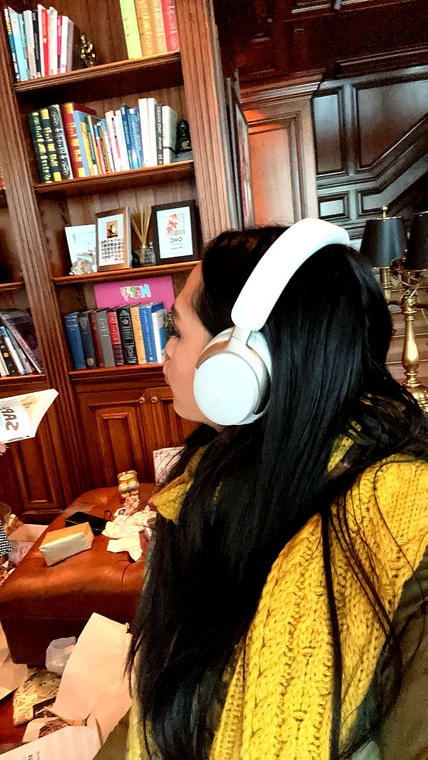 c.aitknight image ~ Altpins