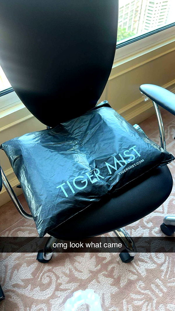 c.aitknight image ~ Altpins