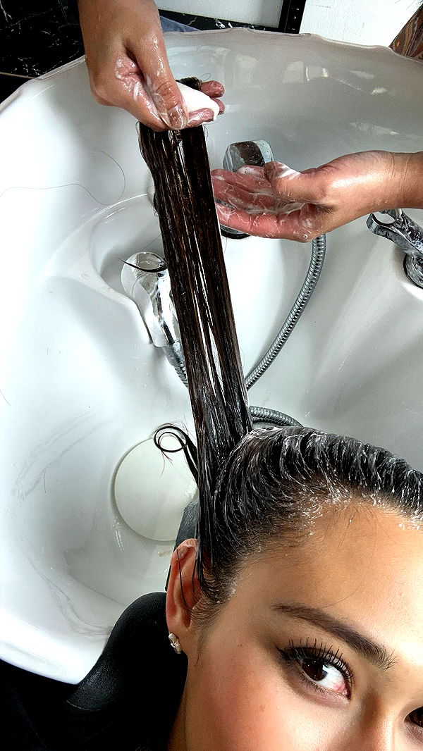 c.aitknight image ~ Altpins