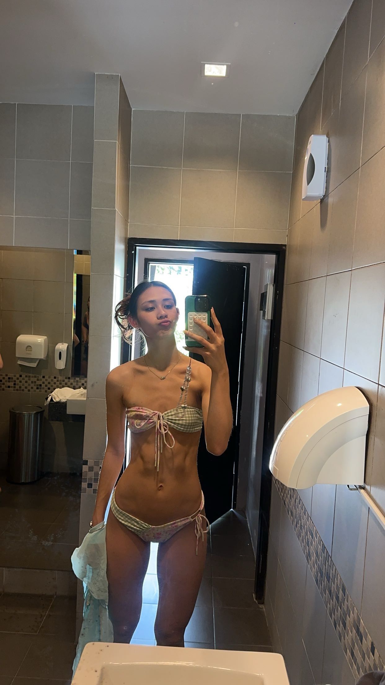 c.aitknight snapchat image archive image