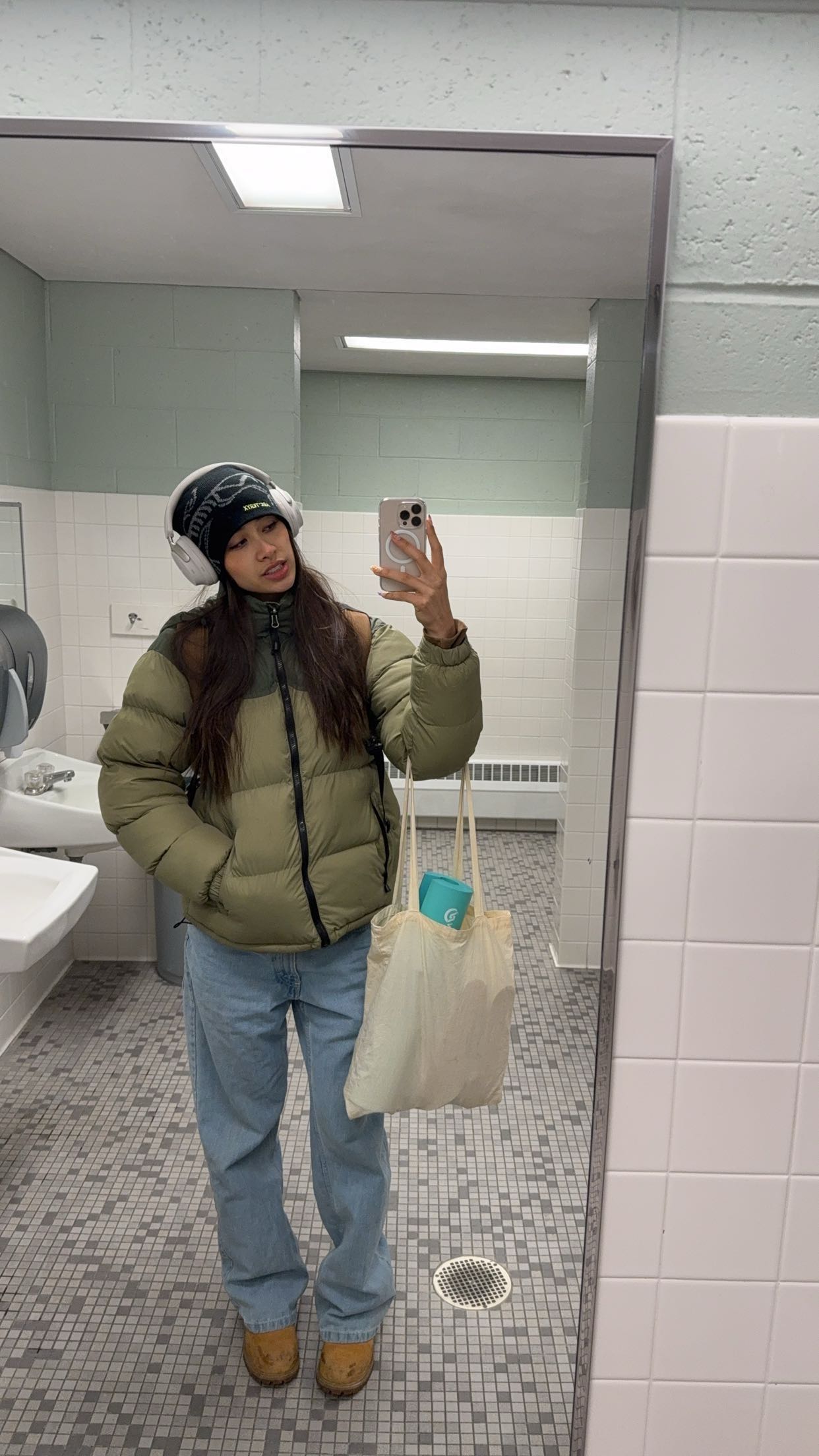 c.aitknight snapchat image archive image