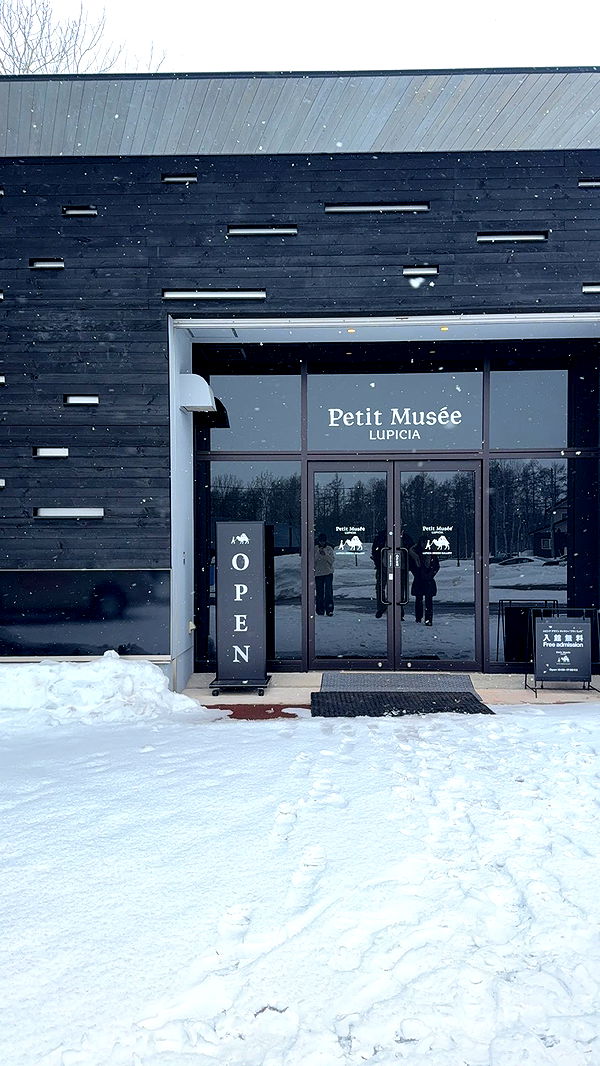 c.aitknight image ~ Altpins