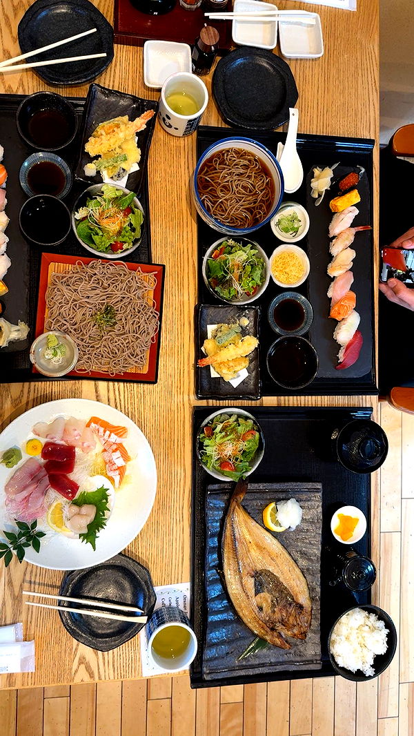 c.aitknight image ~ Altpins