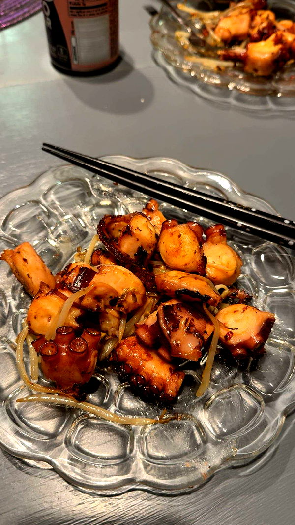 c.aitknight image ~ Altpins