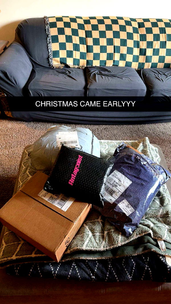 c.aitknight image ~ Altpins