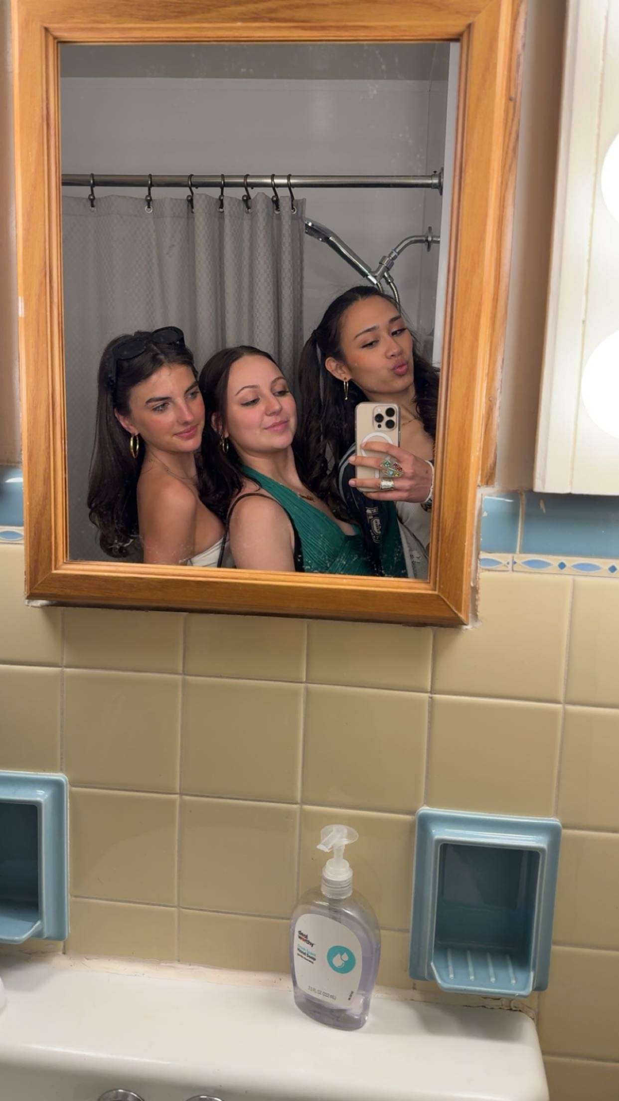 c.aitknight snapchat image archive image