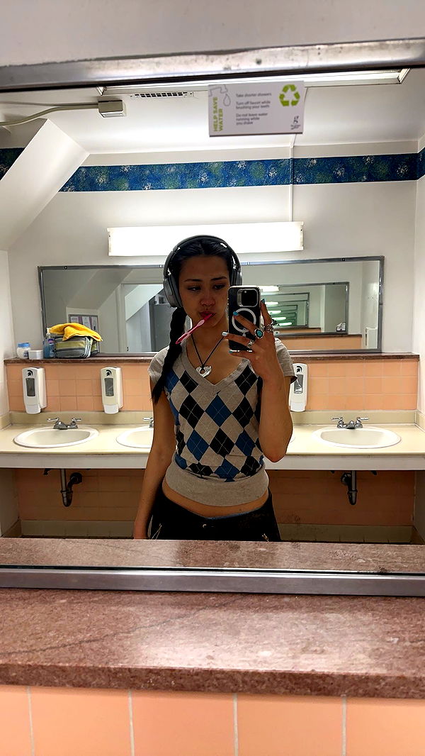 c.aitknight image ~ Altpins