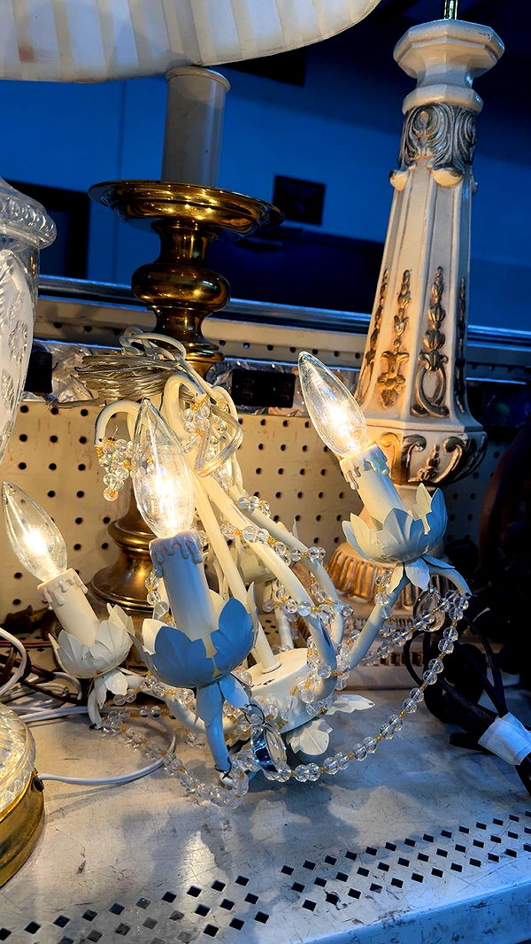 c.aitknight image ~ Altpins