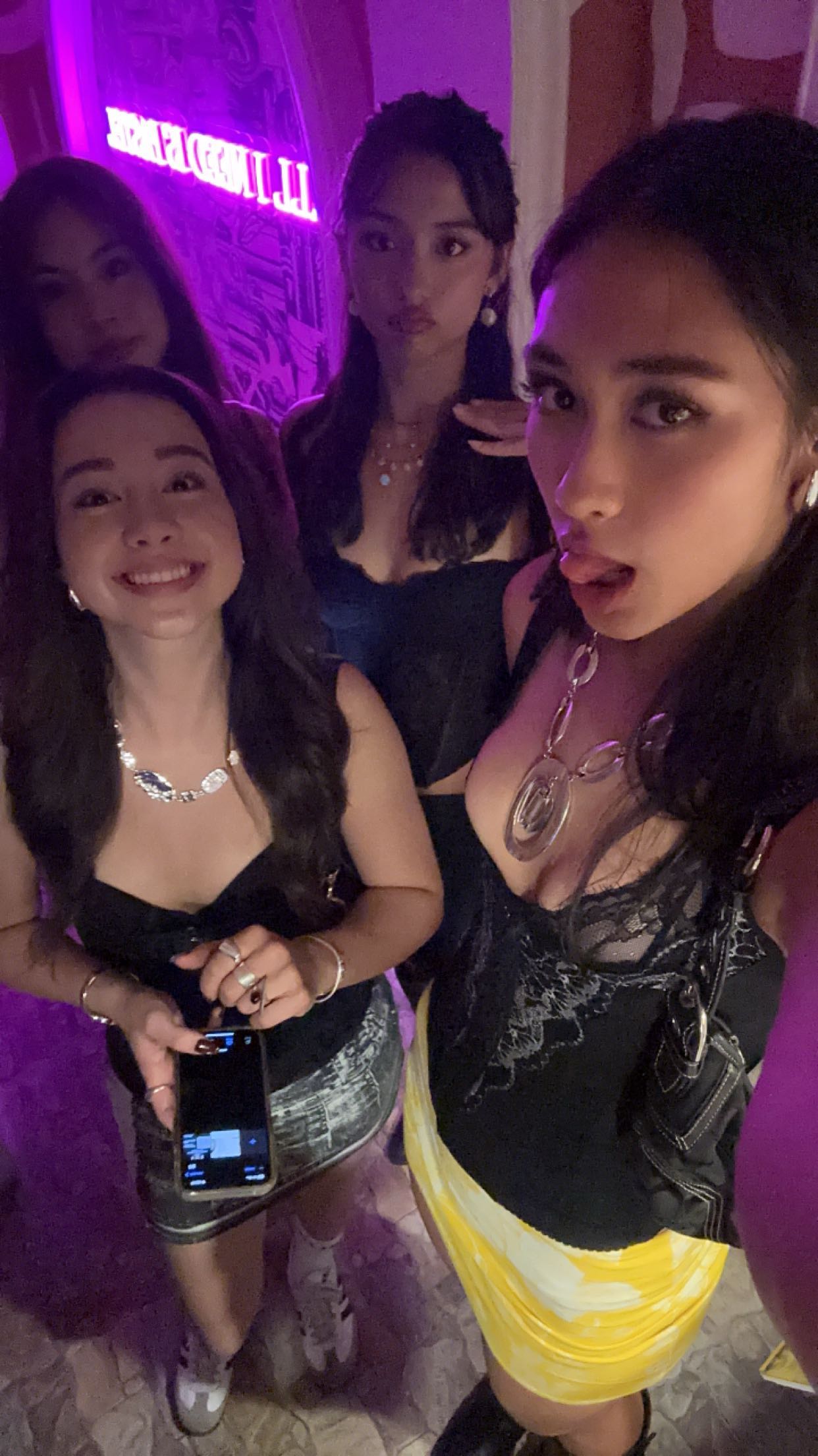 c.aitknight snapchat image archive image