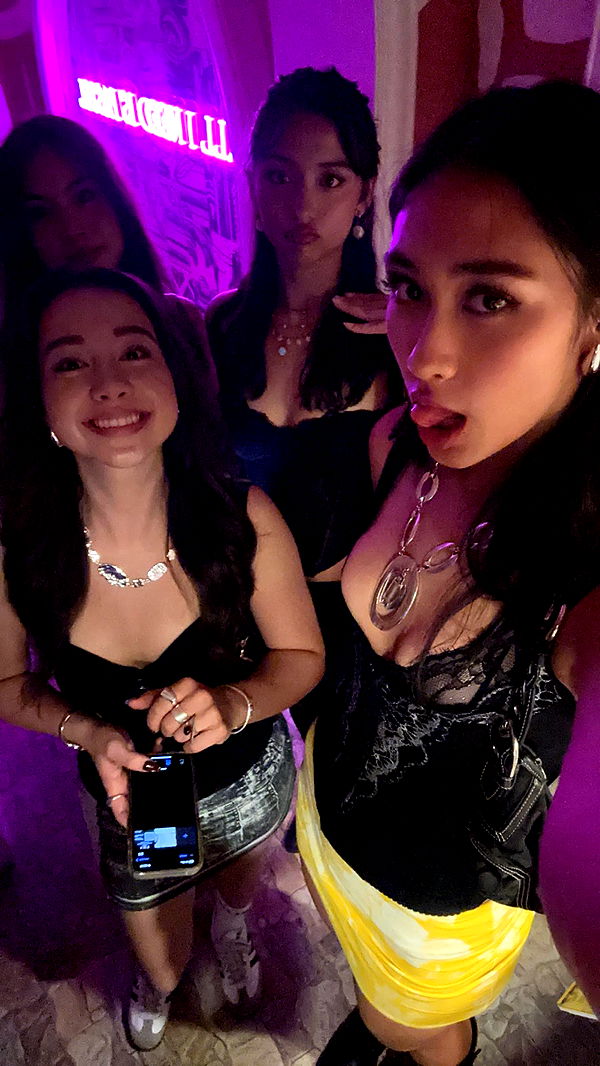 c.aitknight image ~ Altpins