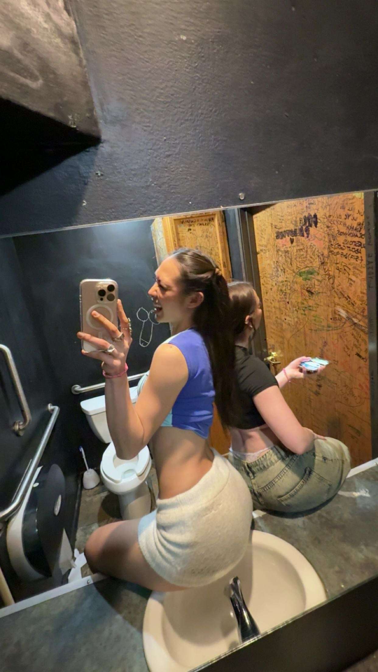 c.aitknight snapchat image archive image