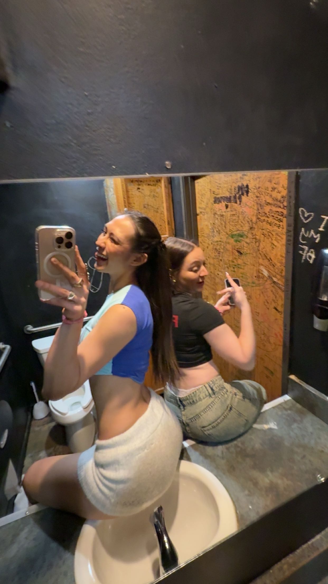 c.aitknight snapchat image archive image