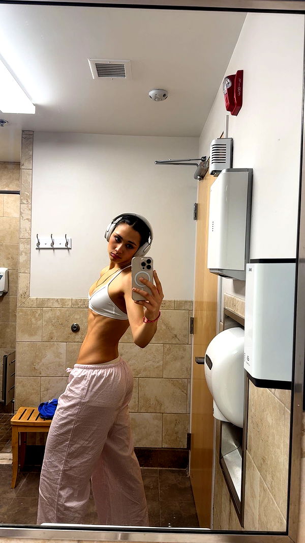 c.aitknight image ~ Altpins