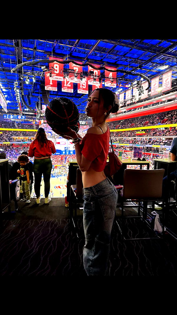 c.aitknight image ~ Altpins