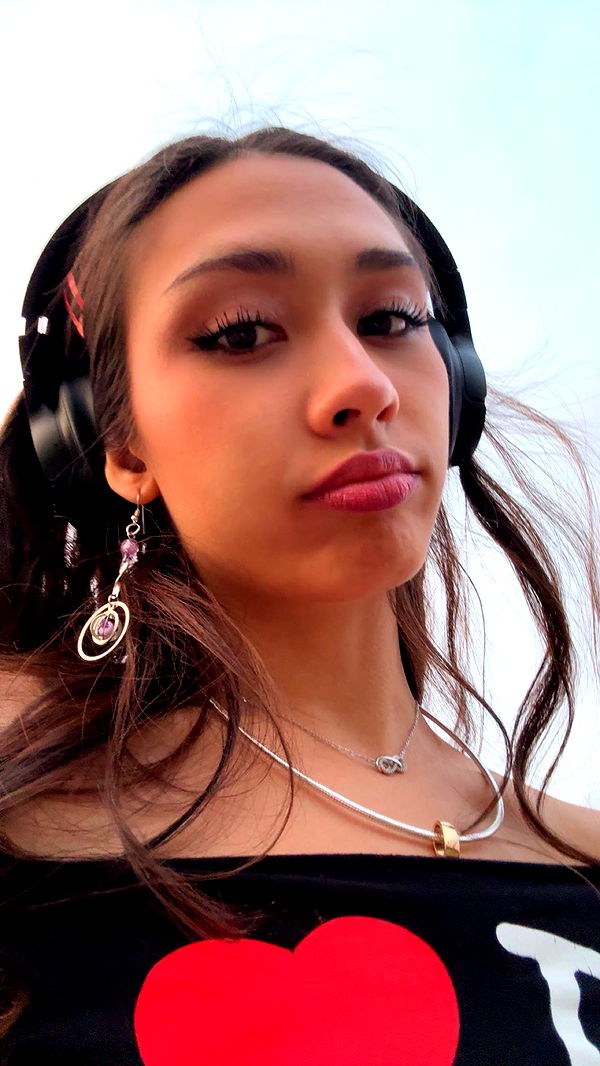 c.aitknight image ~ Altpins