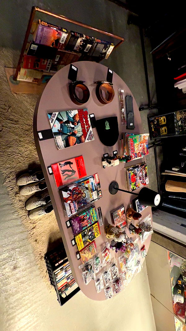 c.aitknight image ~ Altpins