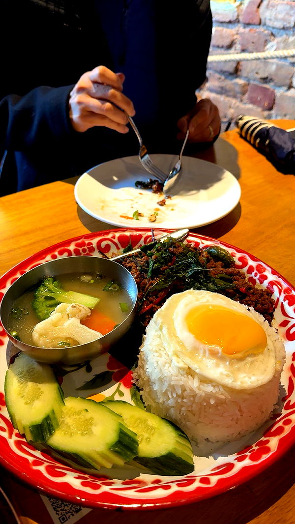 c.aitknight image ~ Altpins